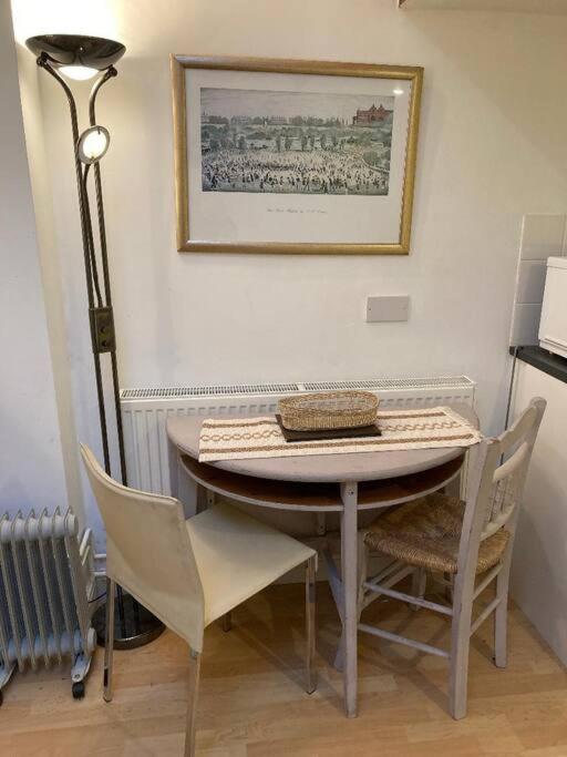 Studio Annexe With Separate Shower Room Broadhempston Dış mekan fotoğraf